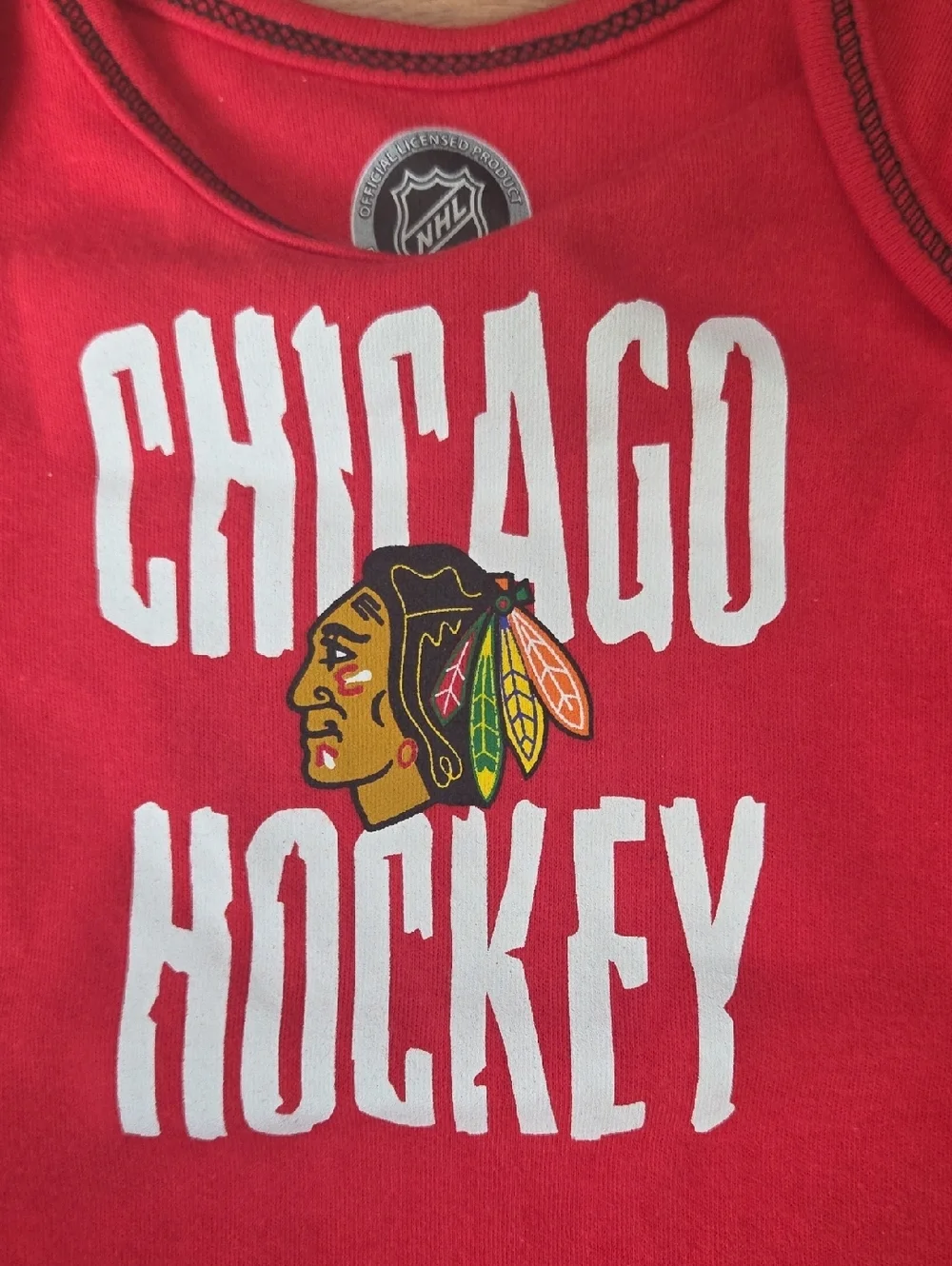 Chicago Blackhawks 3-6M Bodysuit Red NHL Hockey Team Logo NEW